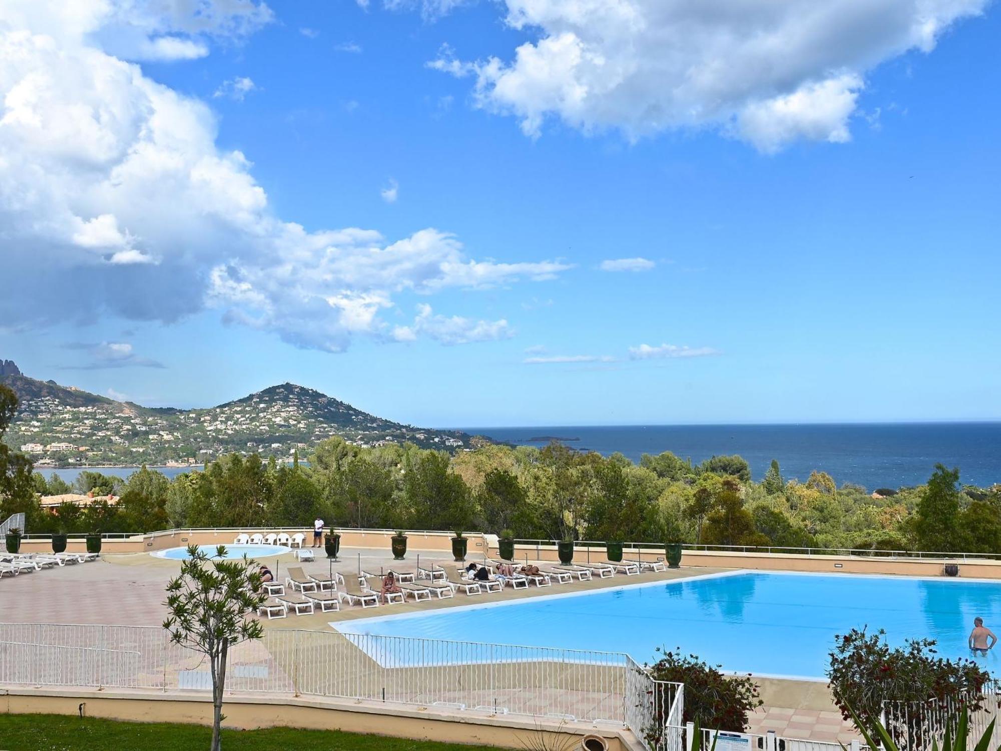 Apartment Village Cap Esterel - Les Bastides-6 By Interhome Saint-Raphaël エクステリア 写真